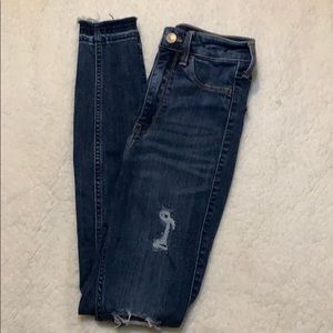 Hollister tipped skinny jeans. Dark wash
